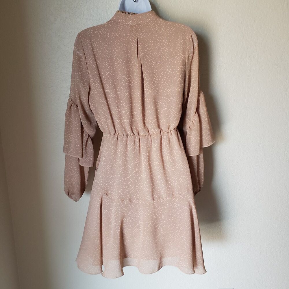 Flowing Ruffle V-Neck Chiffon Dress - Picture 3 of 6
